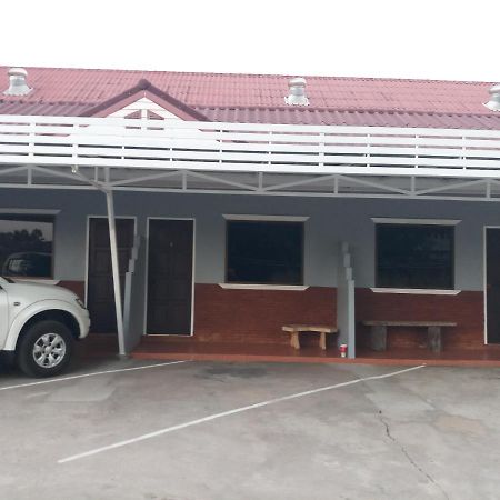 Baan Din Baramee Resort Kamphaeng Phet Exterior foto