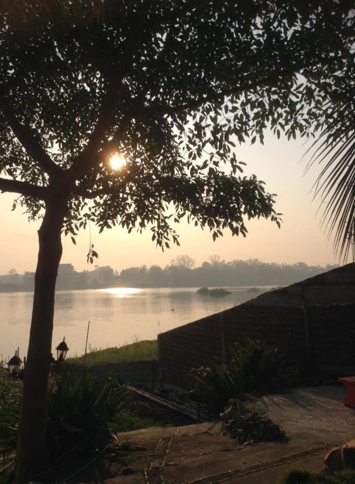 Baan Din Baramee Resort Kamphaeng Phet Exterior foto