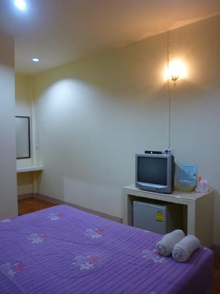 Baan Din Baramee Resort Kamphaeng Phet Exterior foto